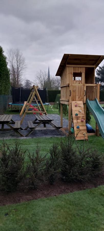 Urlaub Machen Direkt Am Irland Das Kinderparadies In Twisteden Im Grossen Garten Bei Privatleute Fur Maximal Sechs Personen Kevelaer Exteriér fotografie