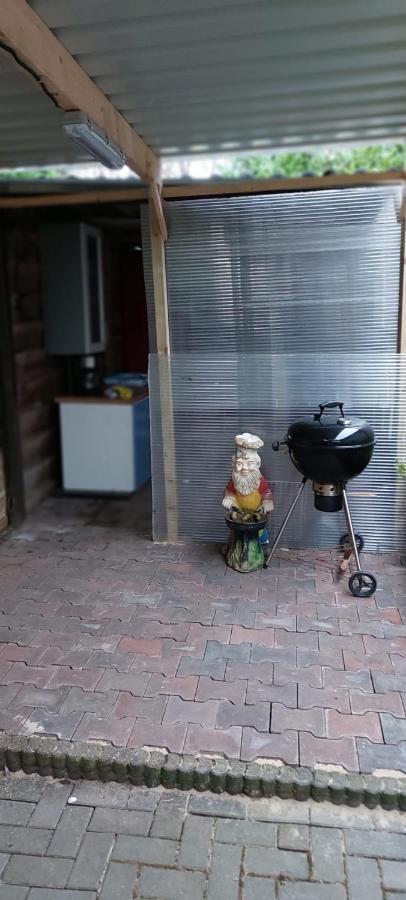 Urlaub Machen Direkt Am Irland Das Kinderparadies In Twisteden Im Grossen Garten Bei Privatleute Fur Maximal Sechs Personen Kevelaer Exteriér fotografie