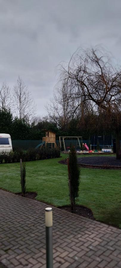 Urlaub Machen Direkt Am Irland Das Kinderparadies In Twisteden Im Grossen Garten Bei Privatleute Fur Maximal Sechs Personen Kevelaer Exteriér fotografie