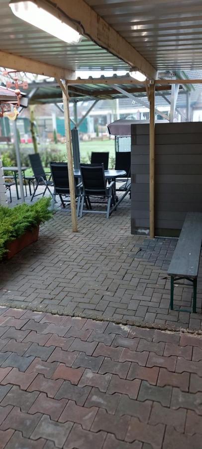 Urlaub Machen Direkt Am Irland Das Kinderparadies In Twisteden Im Grossen Garten Bei Privatleute Fur Maximal Sechs Personen Kevelaer Exteriér fotografie